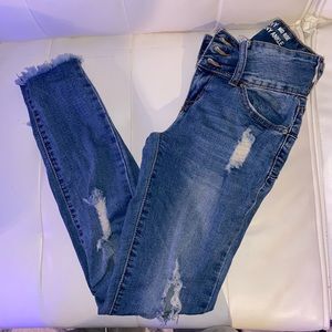 Juniors Ripped Jeans